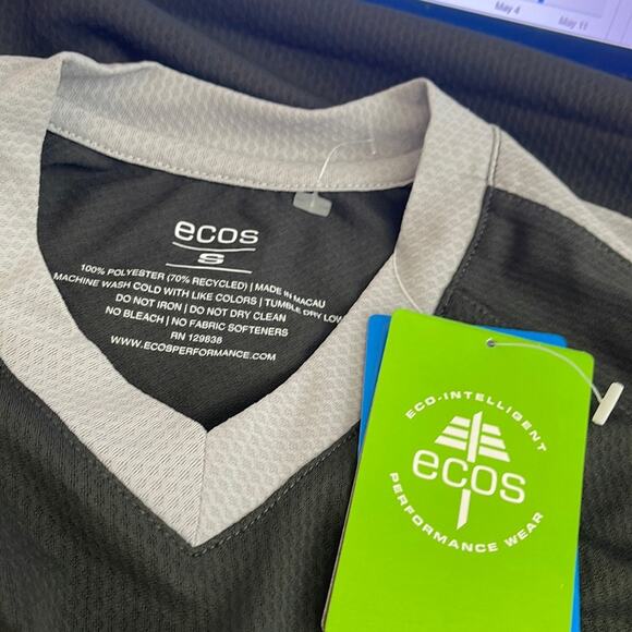 ecos Performance Wear Short Sleeve V-Neck  T-Shirt Black Gray  Size S M NWT - Picture 4 of 11